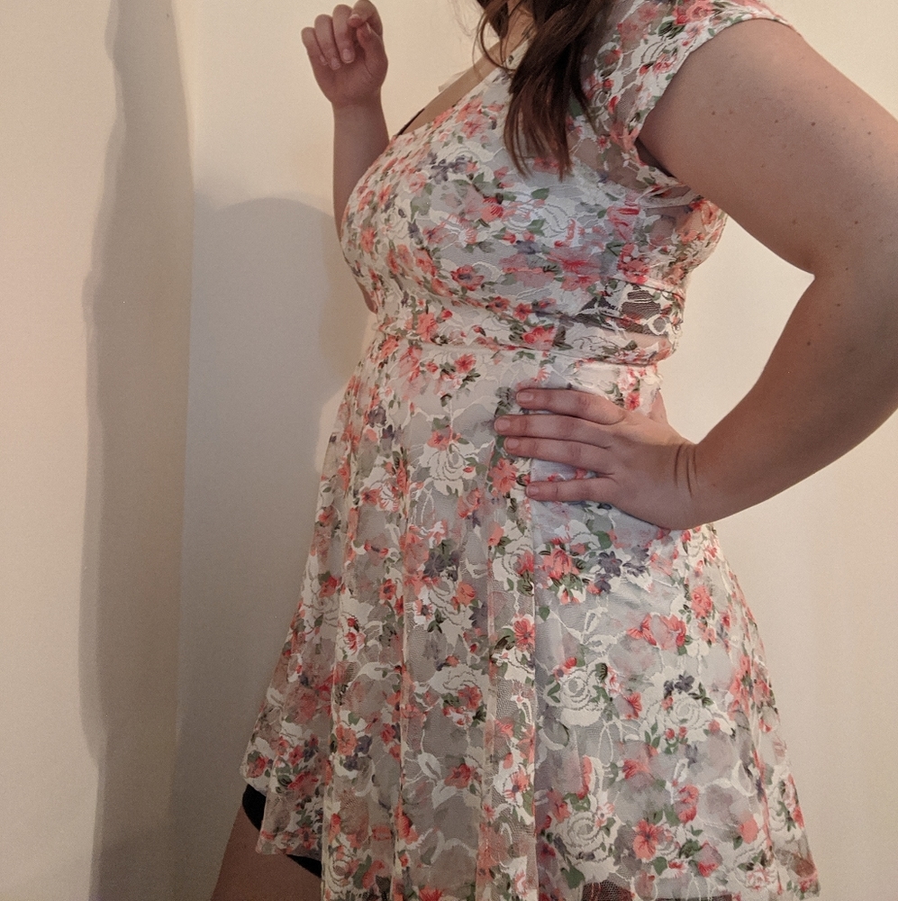 5/$20 Floral dress